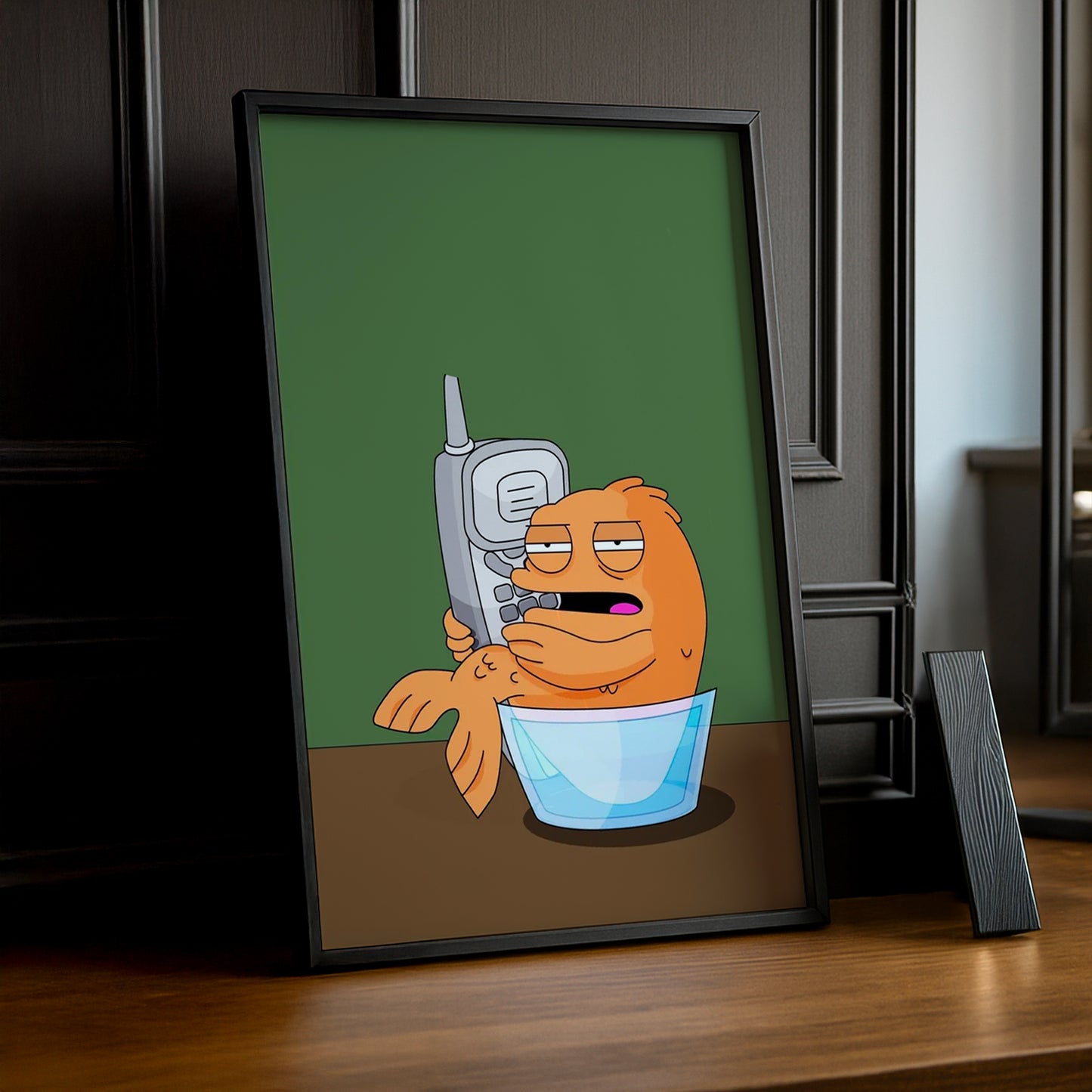 Cadre Photo American Dad - Klaus Téléphone