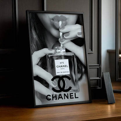 Poster Photo Chanel - Aesthetic Perfume