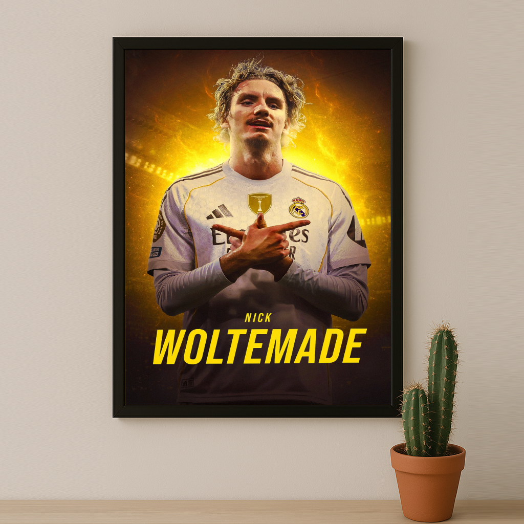 Cadre Photo Nick Woltemade Real Madrid – Affiche HD Encadrée Papier Premium