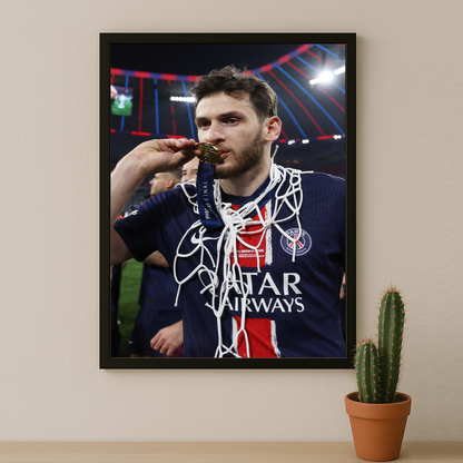 Cadre photo Paris Saint-Germain LDC Kvara