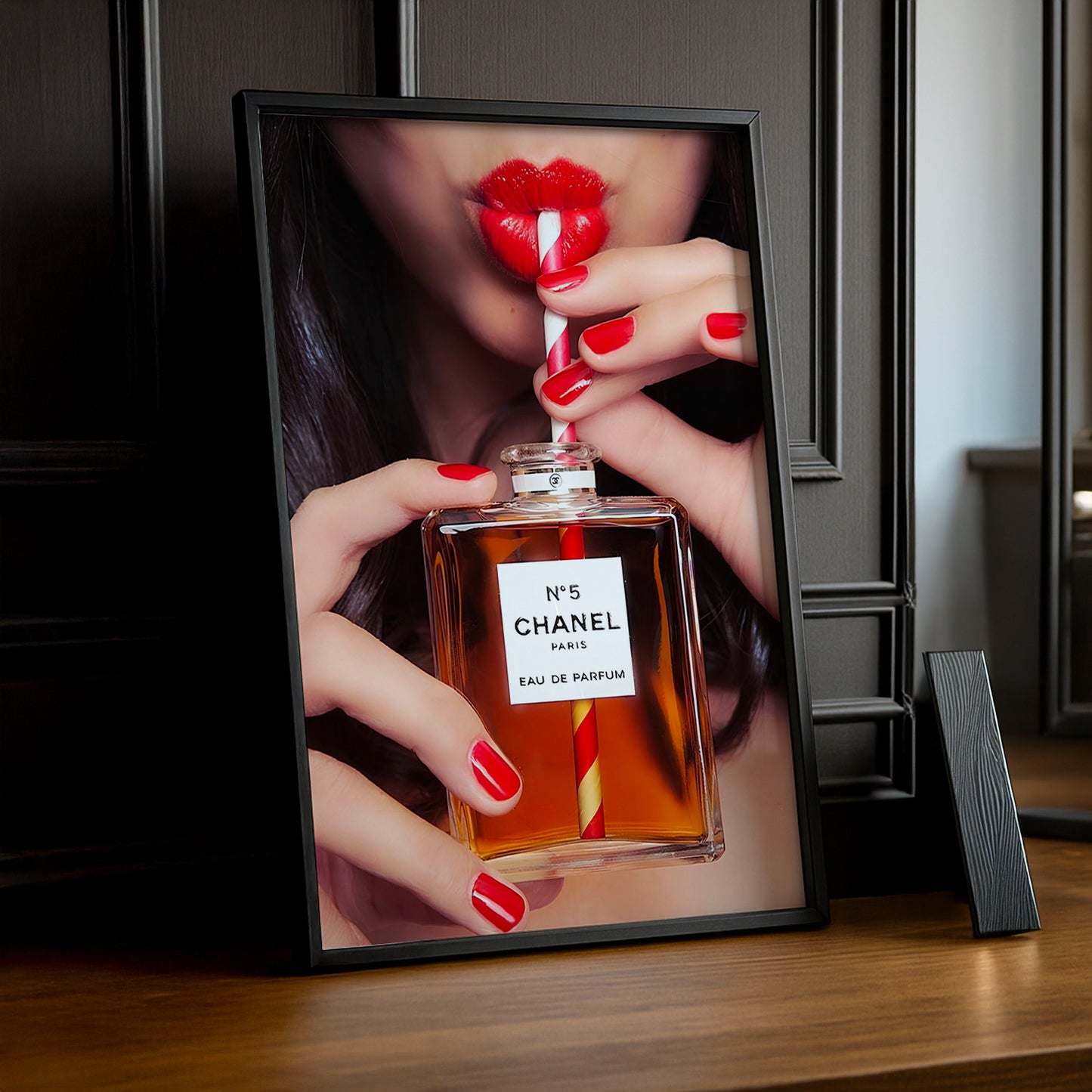 Poster Photo Chanel - Drinking fragrance