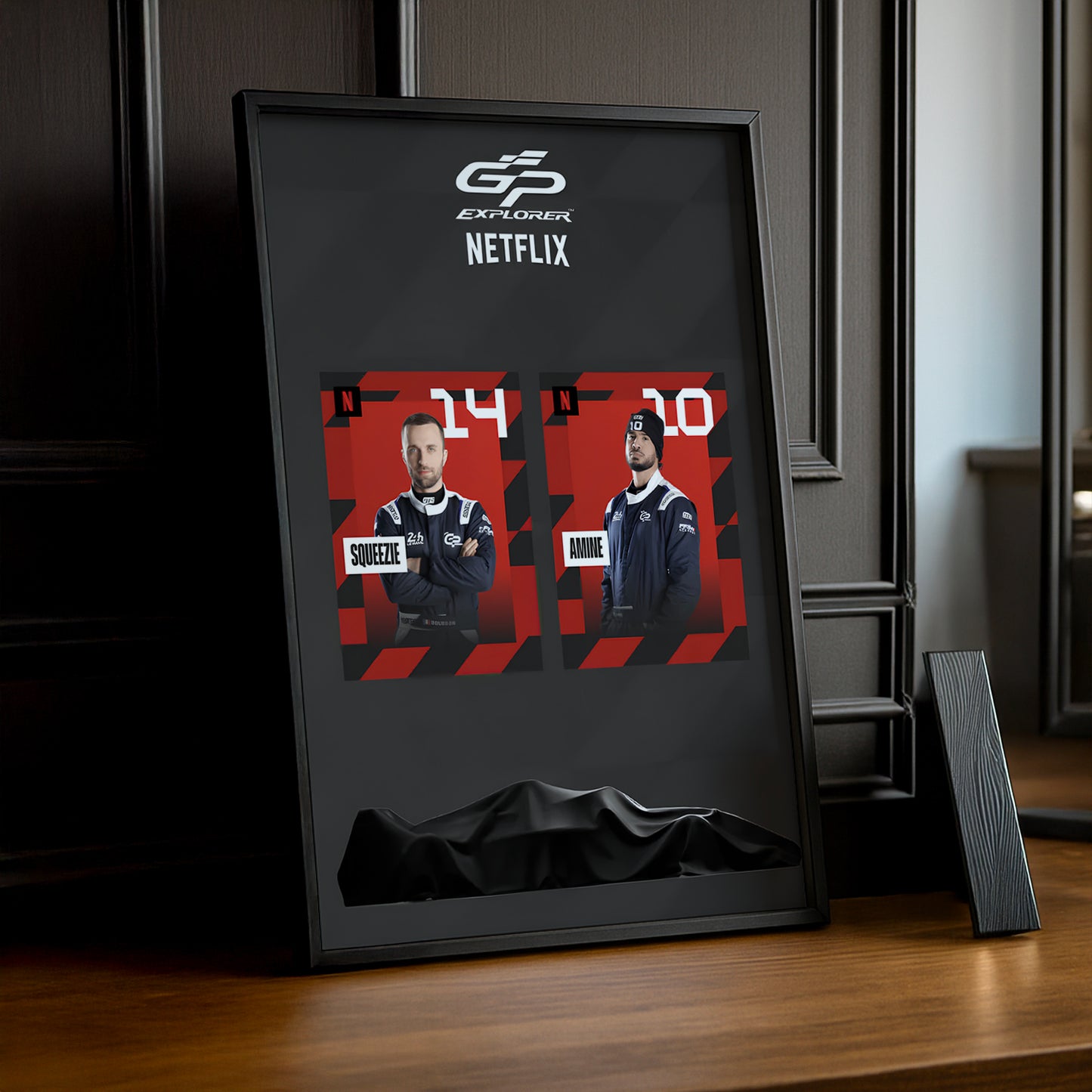 Cadre Photo GP Explorer Squeezie x AmineMaTue Netflix