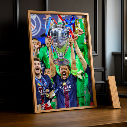 Cadre Photo Marquinhos – Cri de Champion Champions League 2026 | PSG TonCadre