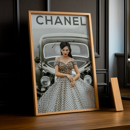 Poster Photo Chanel - Old Money Woman