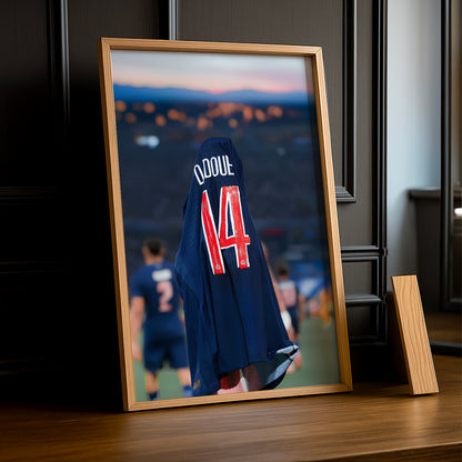 Poster encadrée Paris Saint-Germain - Désiré Doué Maillot