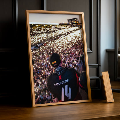 Poster du GP Explorer The Last Race - Squeezie Foule