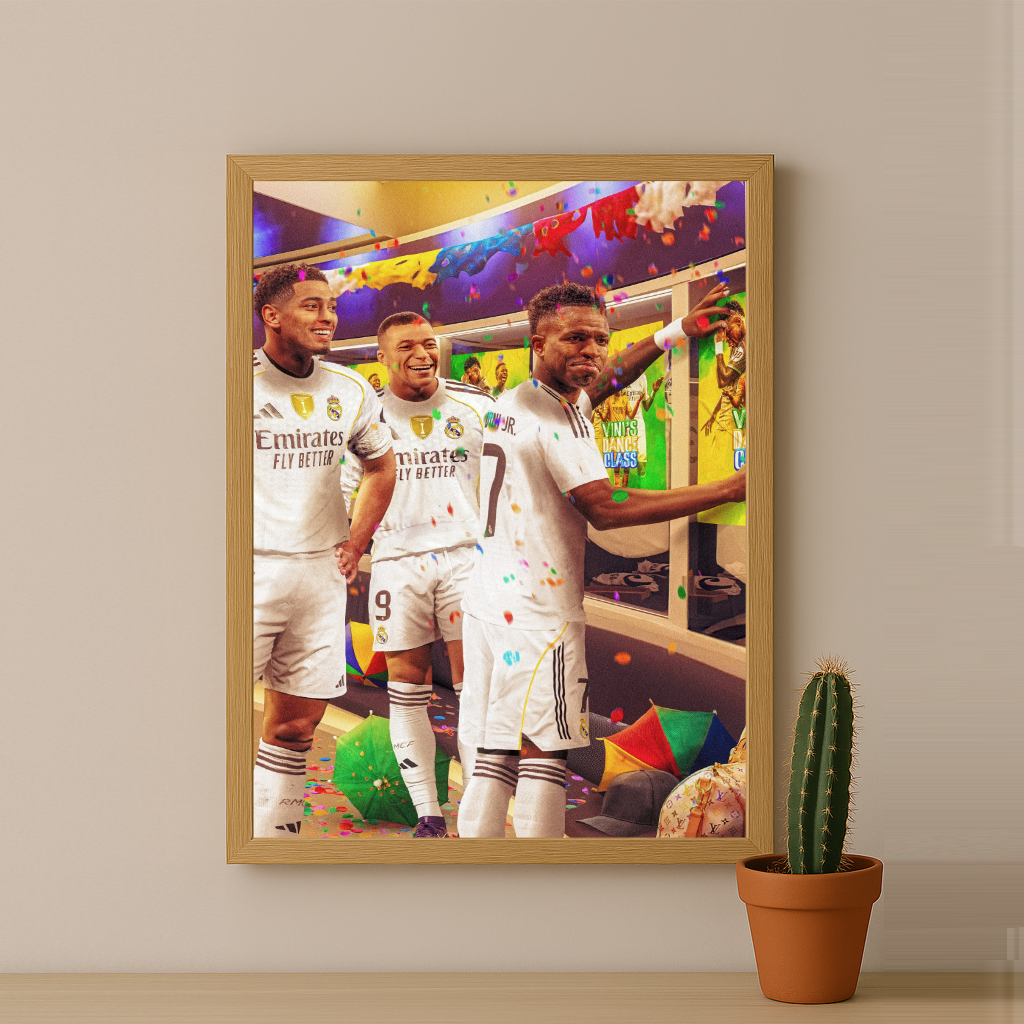 Cadre Photo Mbappé, Vinicius Jr & Bellingham Real Madrid – Affiche HD Encadrée Papier Premium