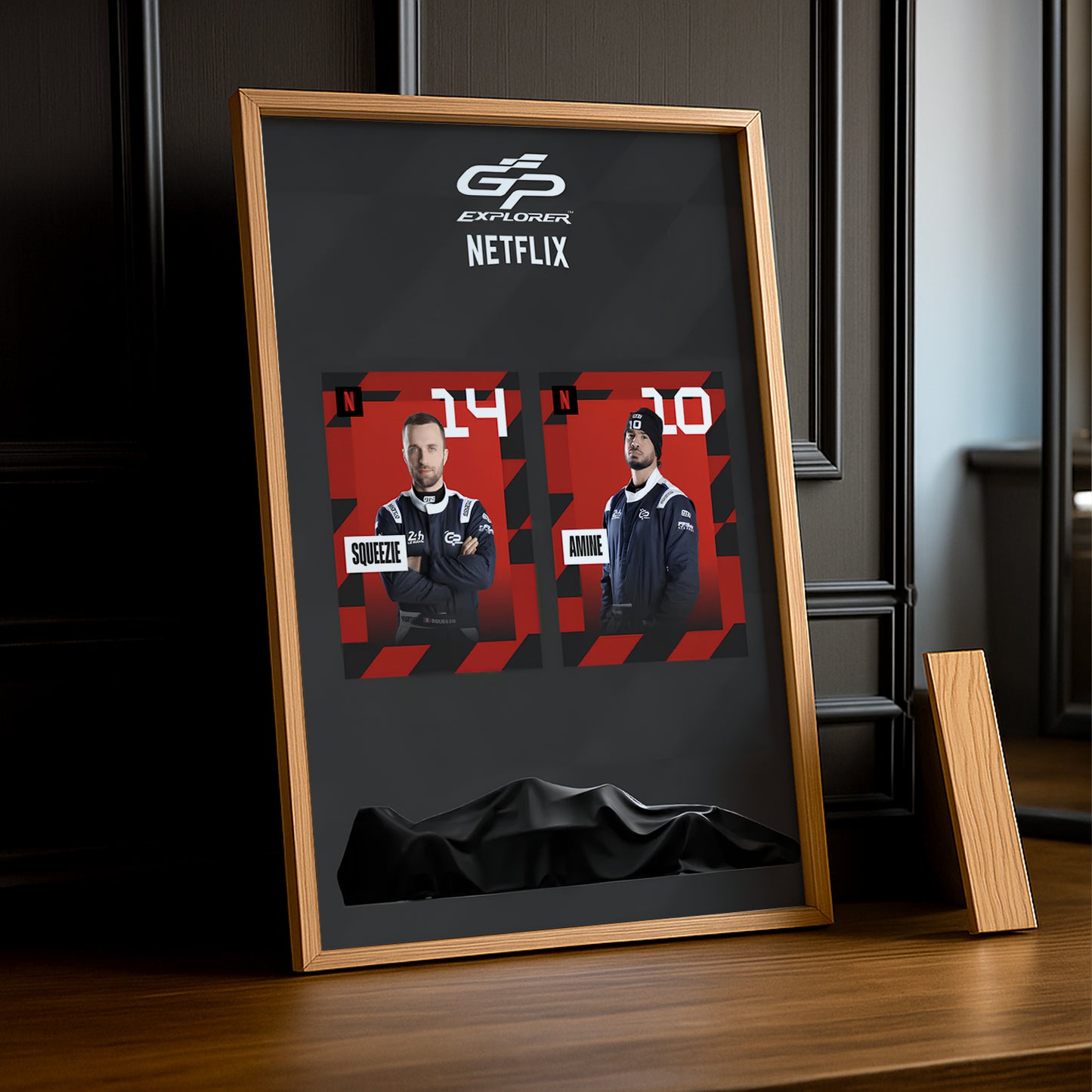 Cadre Photo GP Explorer Squeezie x AmineMaTue Netflix
