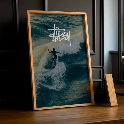 Stüssy - Surfing