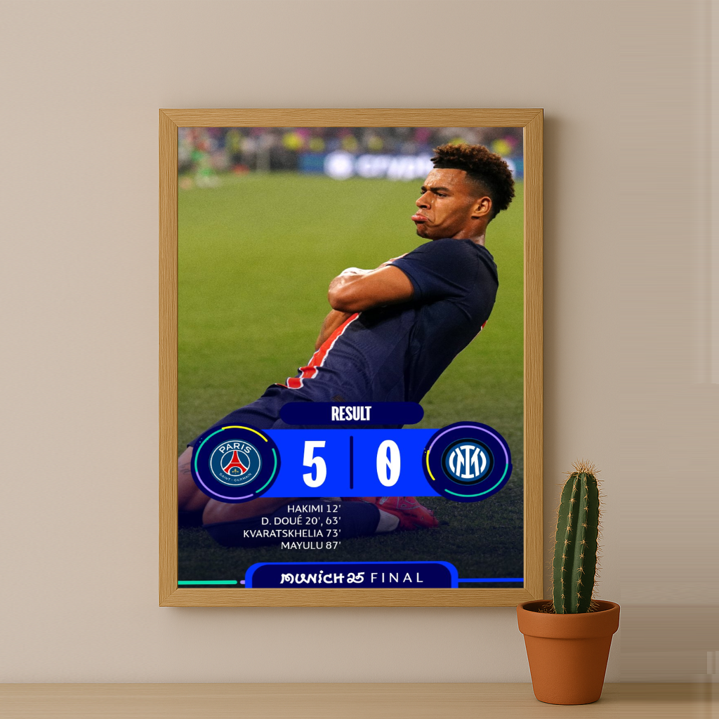Cadre photo Désiré Doué PSG Ligue des champions