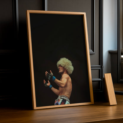 Cadre photo UFC - Khabib Nurmagomedov Prays