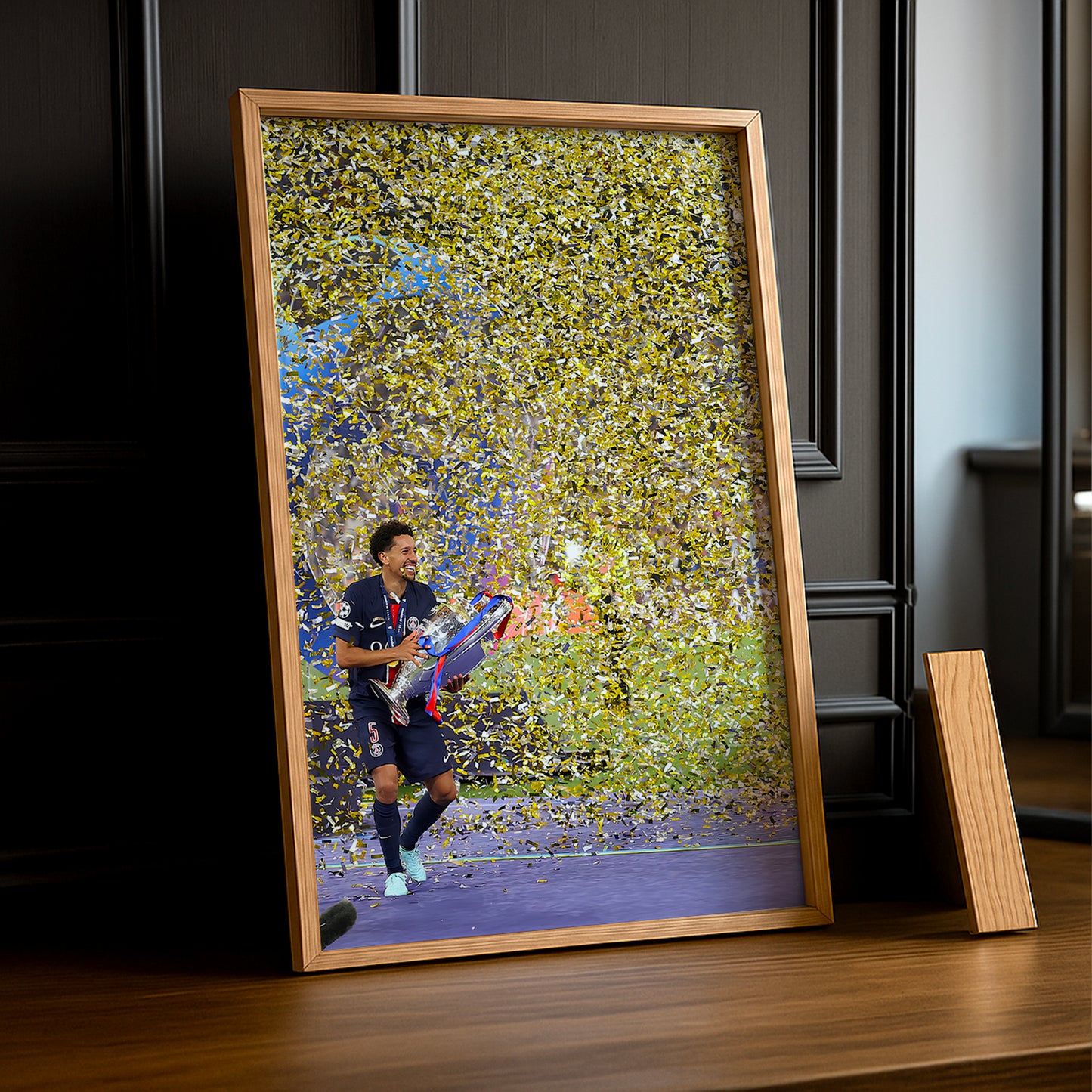 Cadre photo Marquinhos Champions League