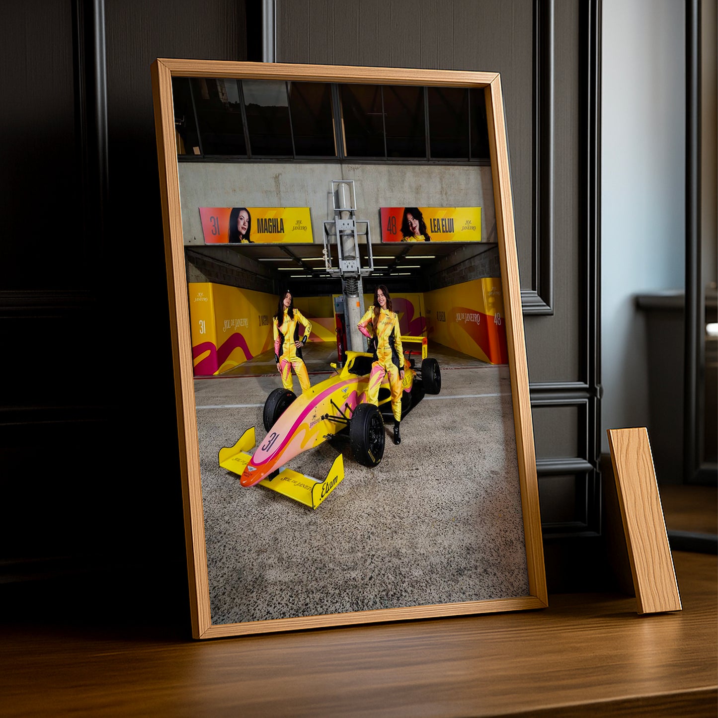 Poster encadrée GP Explorer - Écurie Rio de Janeiro Maghla x Léa Élui