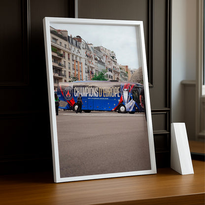 Cadre Photo Bus PSG – "Champions d'Europe" UEFA Champions League 2026 | Paris TonCadre