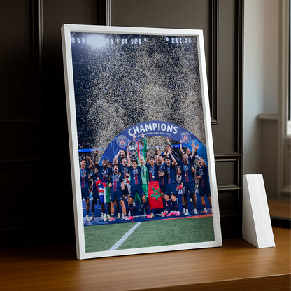 Cadre Photo PSG – Levée du Trophée Champions League Final 2026 TonCadre