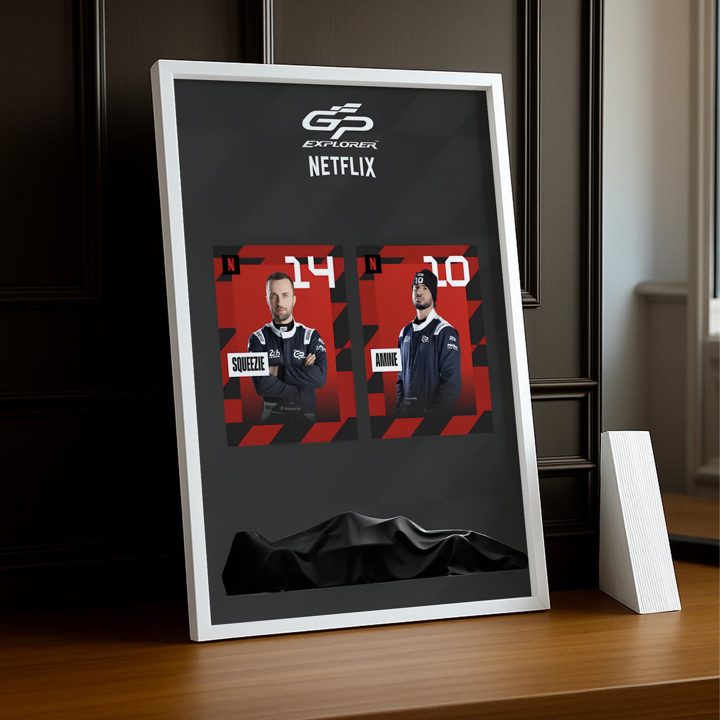 Cadre Photo GP Explorer Squeezie x AmineMaTue Netflix