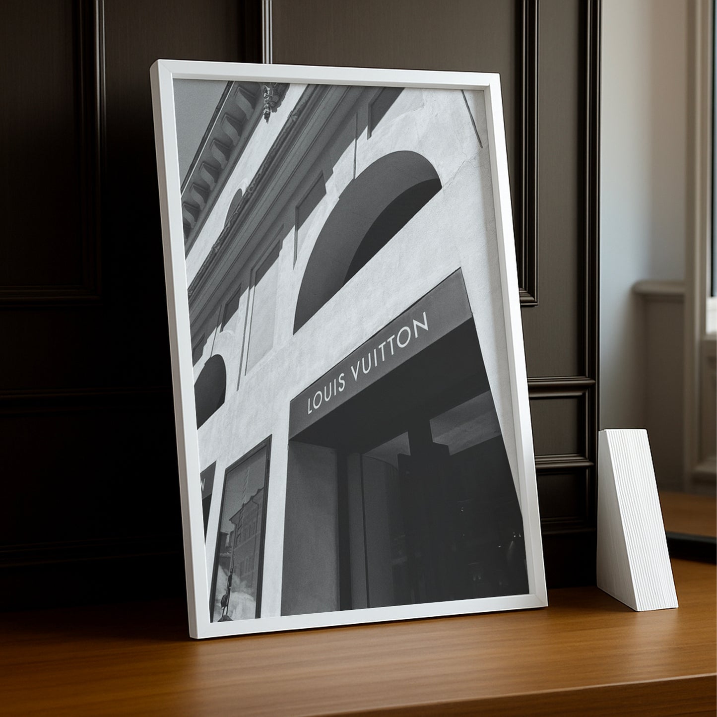 Cadre photo Louis Vuitton devanture Paris