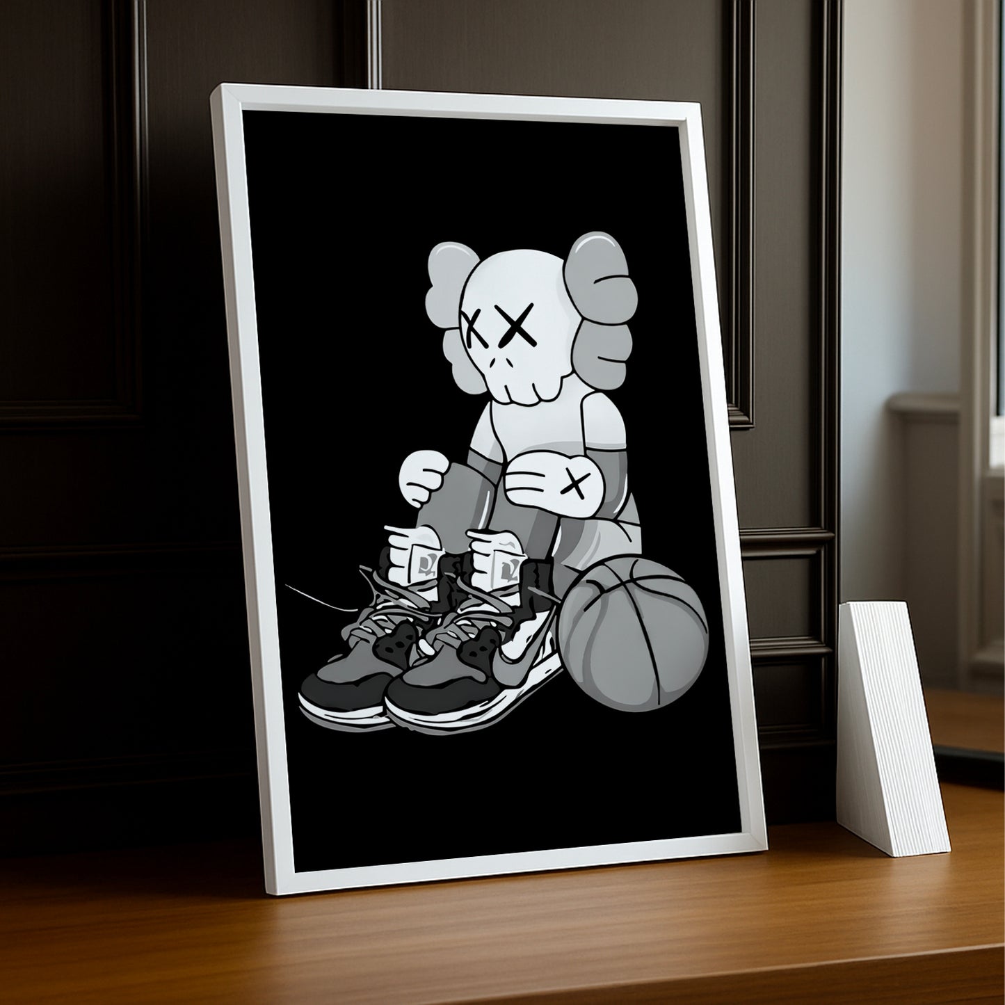 Cadre photo Kaws assis basketball