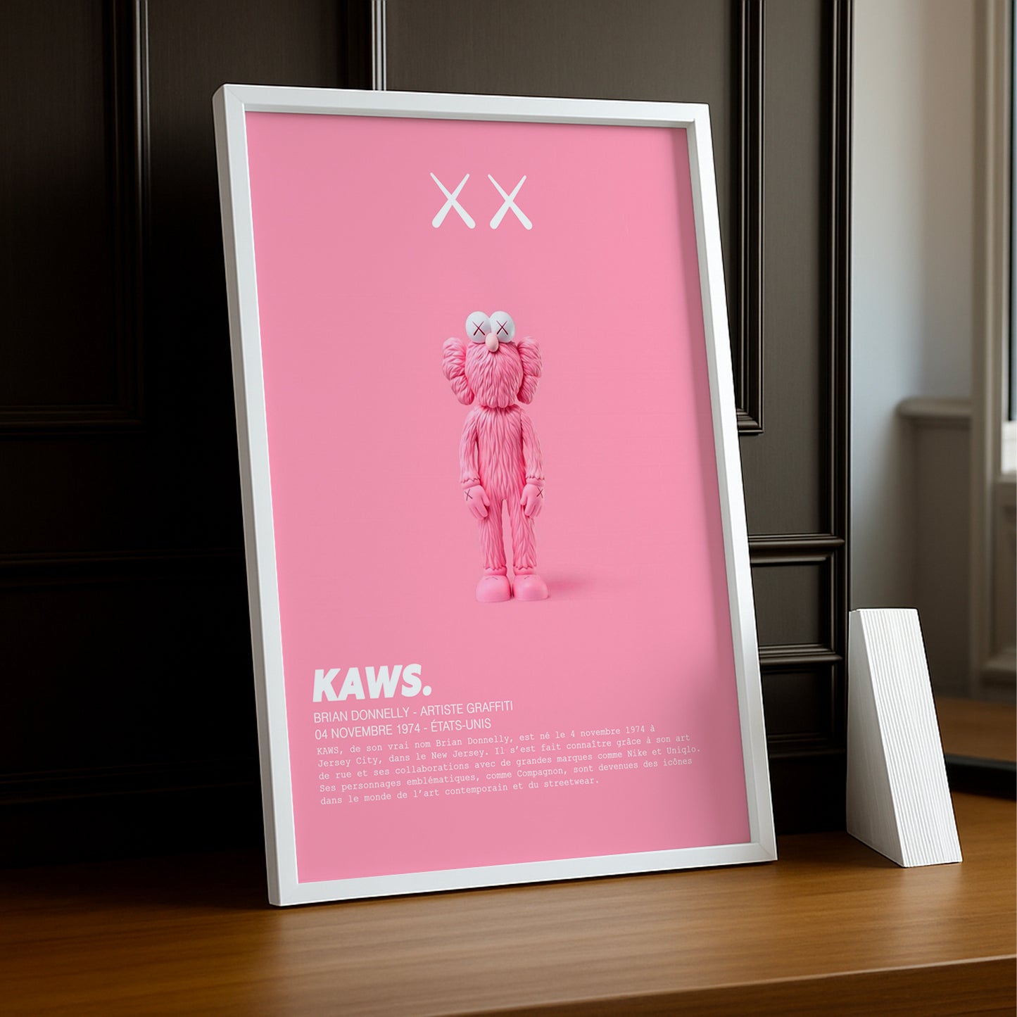 Cadre photo Kaws Companion rose