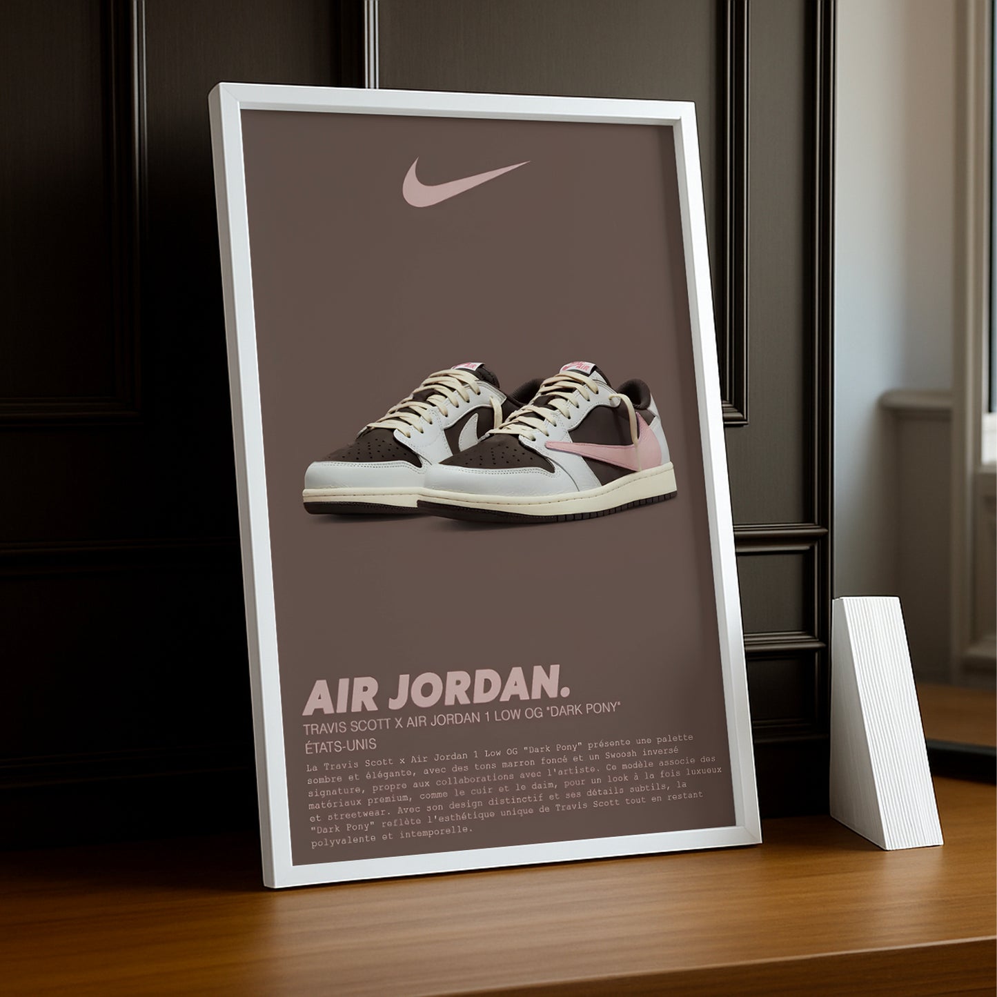 Cadre photo Travis Scott x Air Jordan 1 Low OG Dark Pony