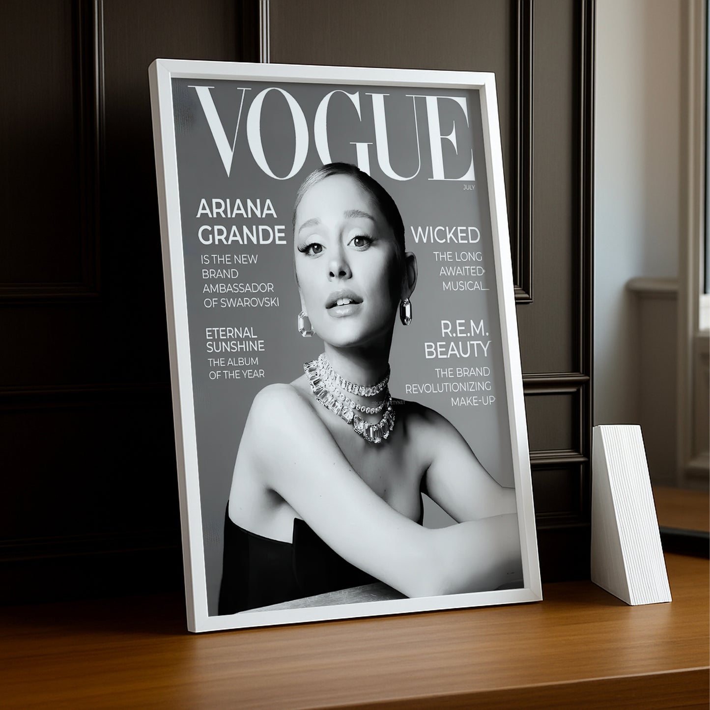 Vogue - Ariana Grande