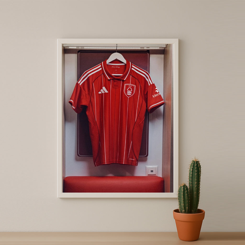 Cadre photo - Maillot Nottingham Forest 25-26