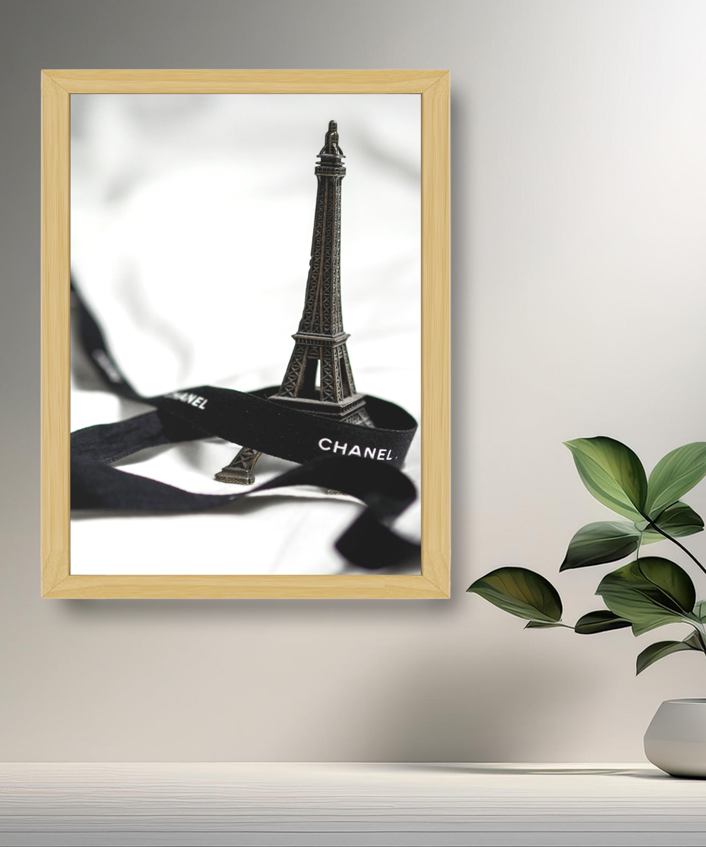 Cadre photo Chanel Tour Eiffel